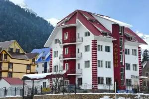Hotel Orion, Dombay