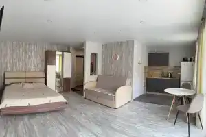 Odnokomnatnaya Mnogostanochnikov 22 Flat, Ekaterinburg