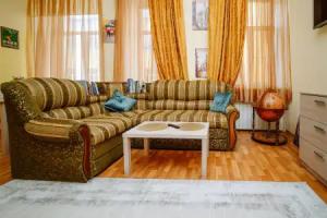 Pavel&Olga Wonderful Duplex in the center of Pskov Apartments, Pskov