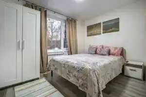 Uyutnaya I Svetlaya 2-komnatnaya Flat, Moscow