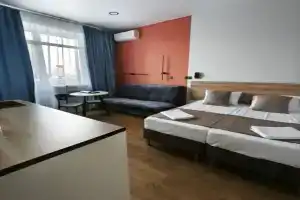 Sedmoe Nebo Living Quarters, Chelyabinsk