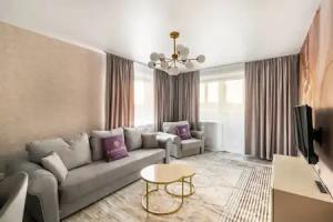 GLOBALSTAY Solnechnaya 3kh Komnatnaya na Naberezhnoy Dnepra Apartments, Smolensk