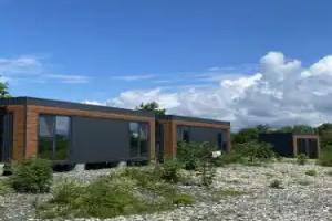 Dolcevita Tourist base, Kinghi