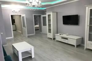 3 Komnatnaya Lyuks Flat, Sukhumi