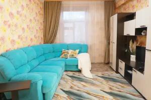 V Samom Tsentre S Vidom Na Kolokolnyu Flat, Shuya