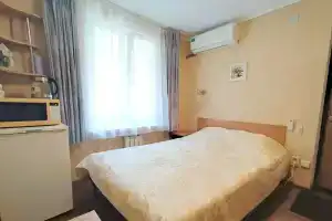 Mini-Studiya v Tsentralnom Rayone Sochi Flat, Sochi