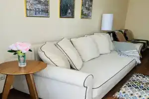 Podmoskovny Bulvar 9 Flat, Moscow