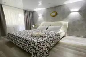 Na ulitse Pozharskogo 8 Apartments, Dzerzhinsk