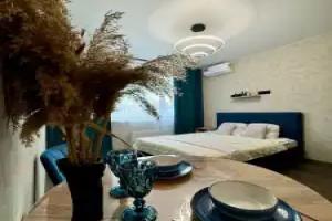 Dlya dvoih s kinoproektorom Apartments, Tyumen