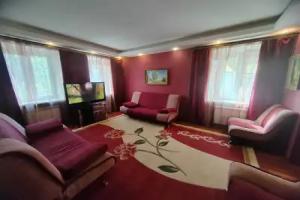 Krasivaya Stalinka Na Ploschadi Mayakovskogo Flat, Dzerzhinsk