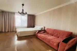 Ryadom s Tts Bum-Siti s Beskontaktnym Zaseleniem Flat, Bryansk