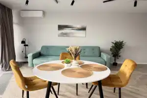 S Vidom Na Gory I More Apartments, Alushta