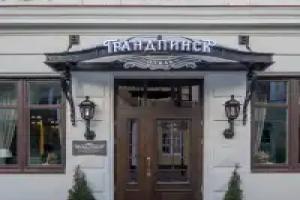 Grand Hotel, Pinsk