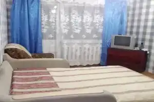 Na 8 Marta 2 Flat, Segezha