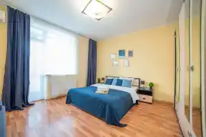 Shelkmana 90 do desyati chelovek Apartaments, Ekaterinburg