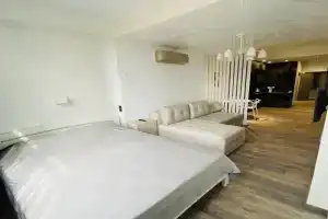 5 Na Ulitse Senyavina 5 Apartments, Sevastopol