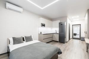 Apart+ Tesly 24 Black Apartments