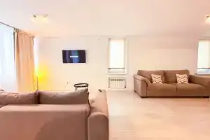 LOFT Na Khokhryakova 72 Okolo Grinvicha Apartments, Ekaterinburg