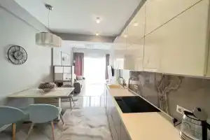 U morya v Tsentral'nom Sochi Flat, Sochi