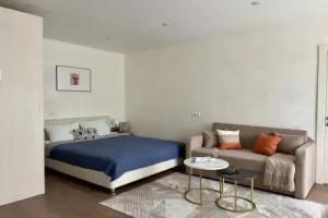 2 Komnatnaya Kvartira V Tsentre Goroda U Naberezhnoy Apartments, Yoshkar-Ola