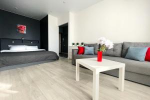 Na Akademika Koroleva Apartments, Naberezhnyye Chelny
