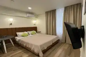 Uyutnaya Studiya Na Rizhskom Proyezde Apartments, Moscow