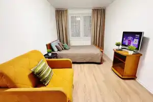 Izhora Apart v ZHK Novoye Kolpino s Krasivym Balkonom Apartments, Kolpino