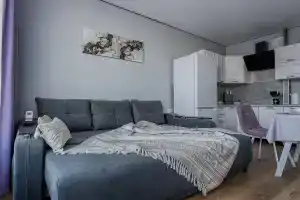 Green Fox V Zhk Bruklin Flat, Astrakhan