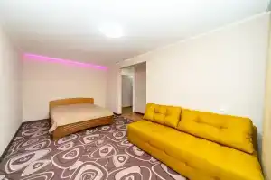 Krisanova 23 Apartments, Perm