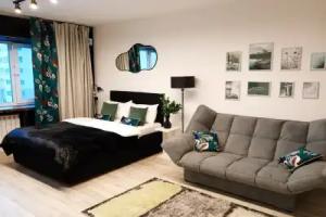 Miriady V Mkrn. Optimistov, 3/2 Apartments, Novy Urengoy