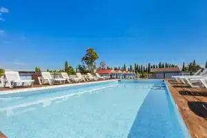 Lesnoy domik Tourist base, Alakhadzi