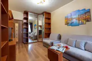 Parusa Na Pionerskoy Apartments