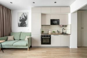 Apartkhost Atmosfernaya Yevro 3k V Zhk Amurskiy Park U Vostochnogo Vokzala Flat, Moscow