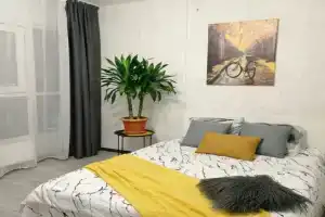 S Panoramnymi Oknami S Vidom Na Ozero Flat, Volgograd