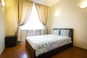 Na Ulitse Plyuschikha 58 Flat, Moscow