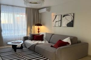 Sovremennaya Ryadom S M4 Don Flat, Voronezh