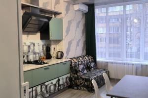 Uyutnaya v Tsentre Flat, Lermontov