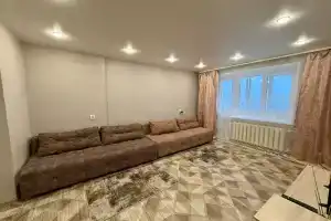 2-K Kvartira v Ishime Flat, Ishim