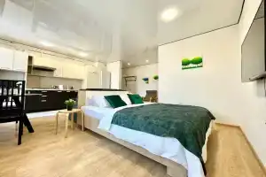 Na Baumana 3 Apartments