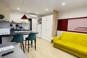 Studiya Ryadom S Krokus Flat Etazh 24-2, Putilkovo