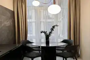 Dizajnerckaya Dvukhurovnevaya V Siriuse Flat, Adler