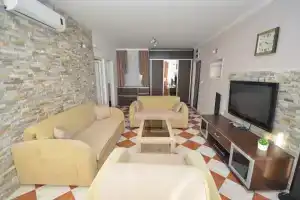 D&D Budva 1 Apartments