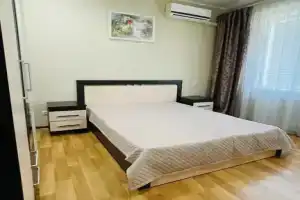 Na Ulitse Sverdlova Flat, Volzhsky