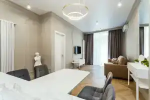 Shikarnye S Sovremennym Remontom Yalta Plaza Holydais Apartments, Yalta