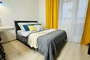 Krisha Mira Na Revolyutsii 52v Flat, Perm