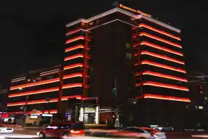 1000 I 1 Noch' Hotel, Makhachkala