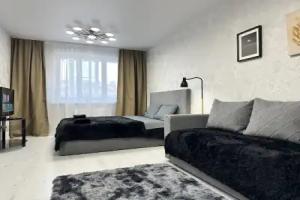 Prostornaya Na 4 Spalnykh Mesta U Ds Yubileyny Flat, Smolensk