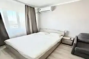 1-Komnatnaya V Dome Komfort Klasca Ot Sette Flat, Yakutsk