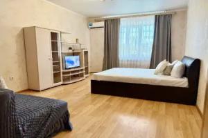 Lofthouse Flat, Orenburg