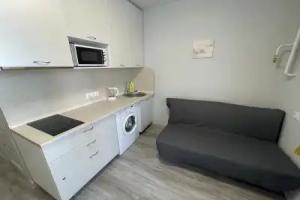 Kvartirka HM na Roznina 104a Apartments, Khanty Mansiysk